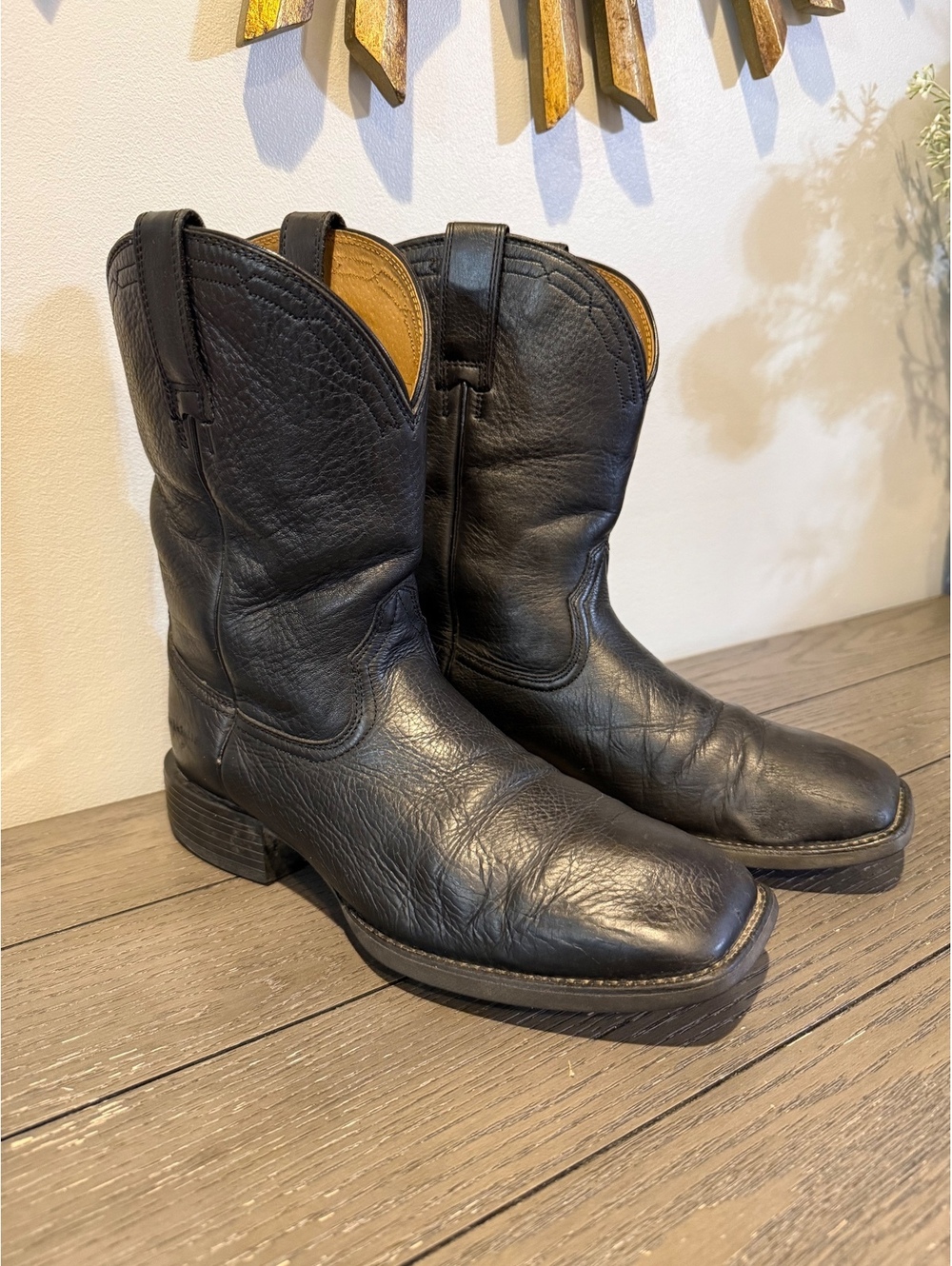 Ariat Black Leather Cowboy Boots Men’s Size 8.5